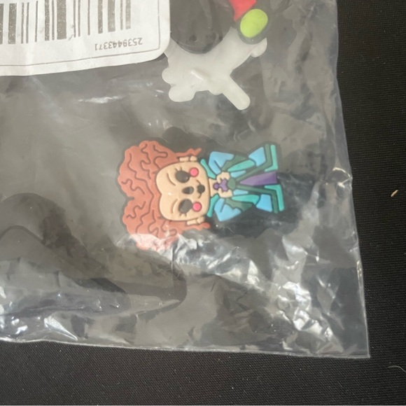 Crocs Hocus Pocus Halloween Shoe Charms Set - Picture 3 of 5